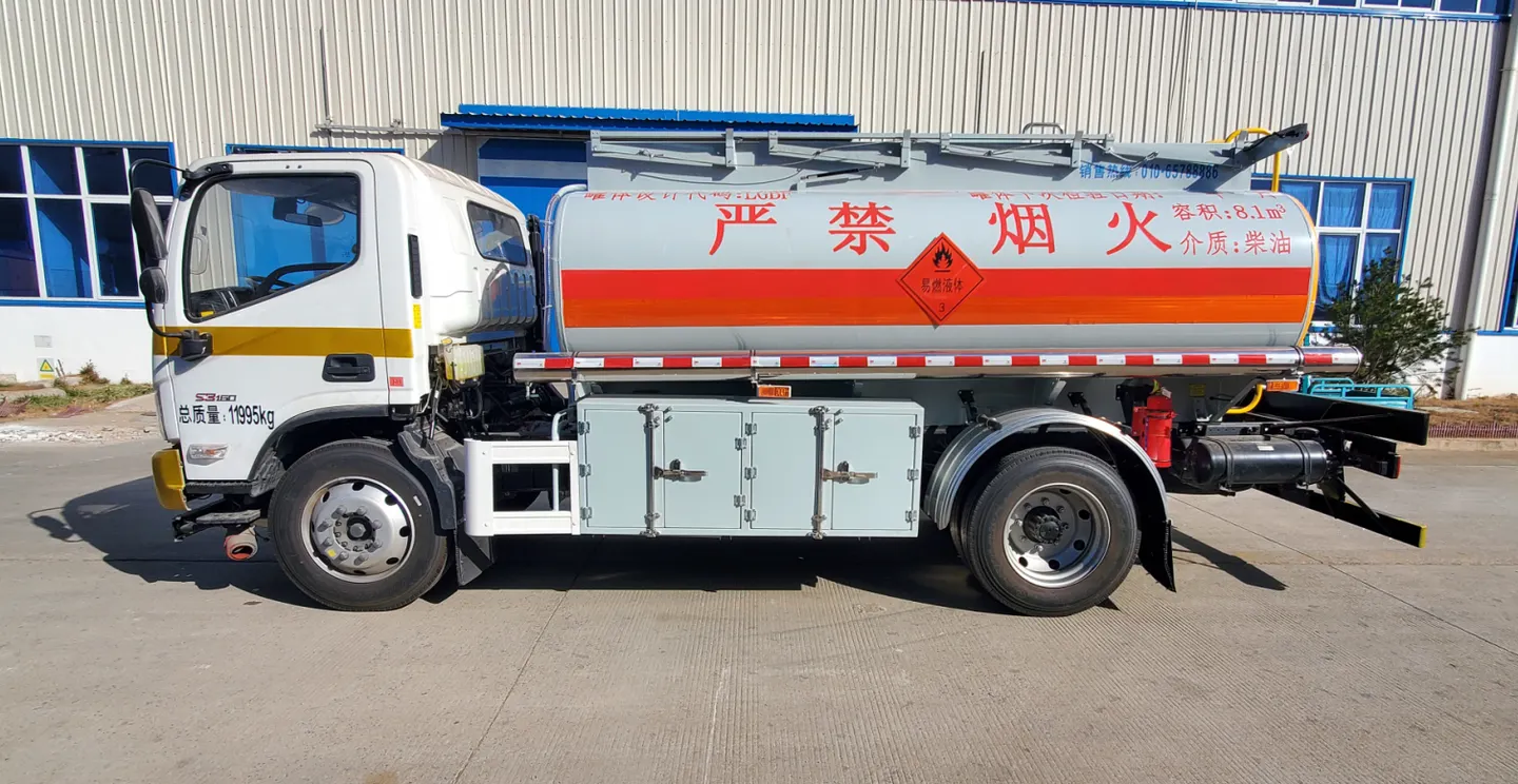 Fuel Service Truck